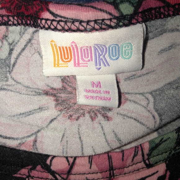 Lularoe Gigi shirt - Picture 2 of 3